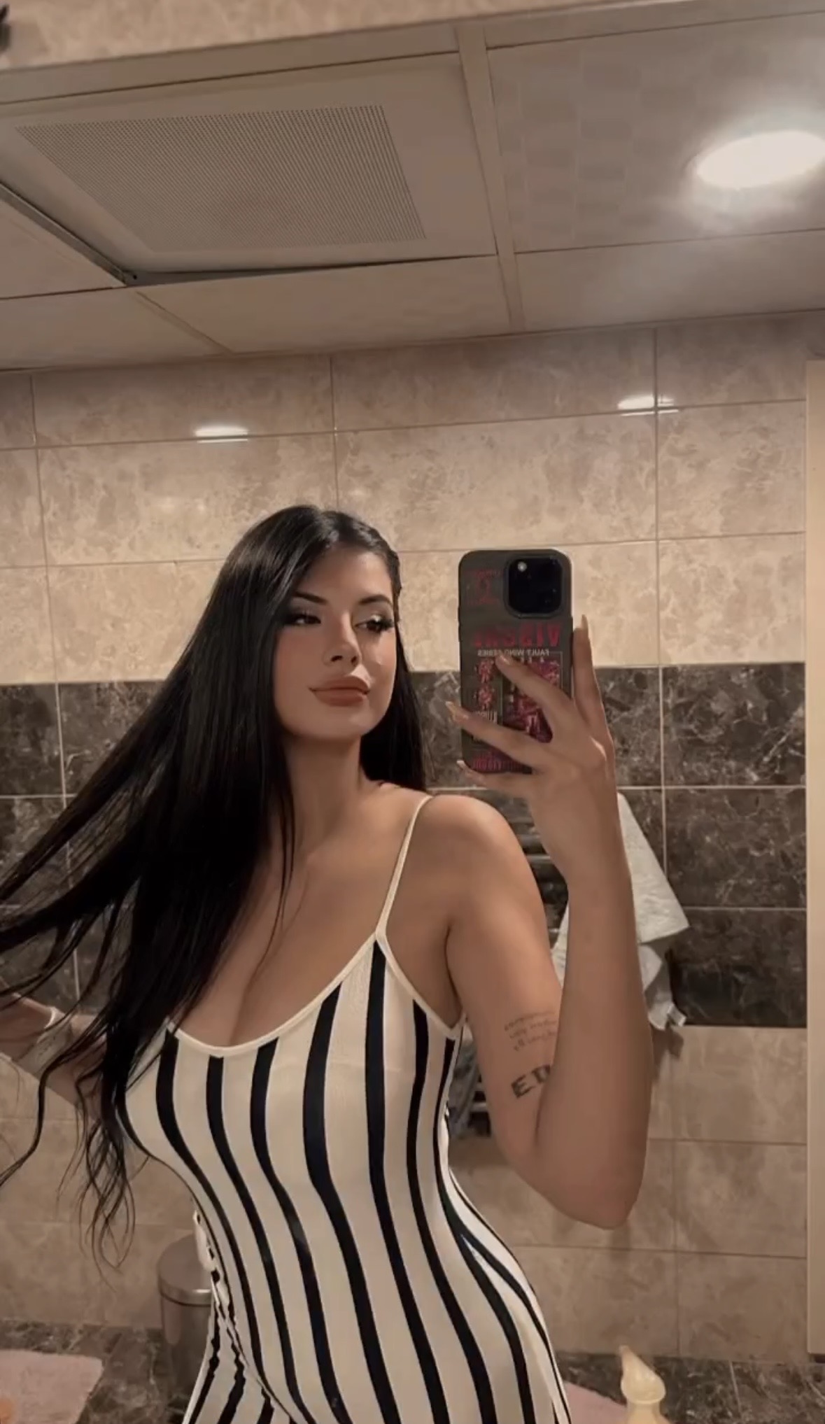 Ortacalar Kapalı Bayan Escort Gökçe