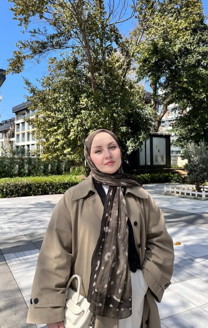 Güneşli Üniversiteli Escort Bayan Safiye