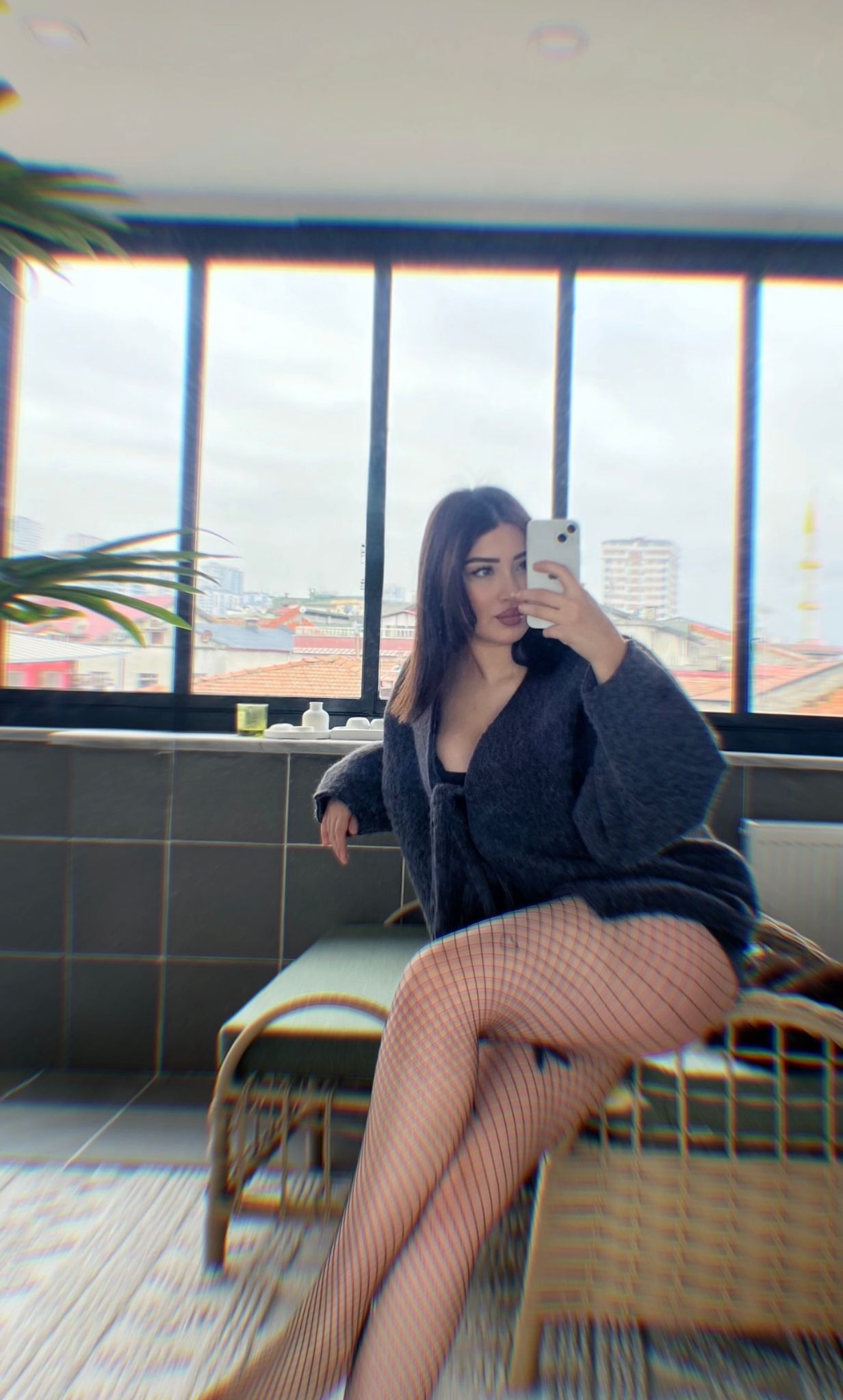 Üçler Tatlı Bir Aşk Bayan Escort Gülin
