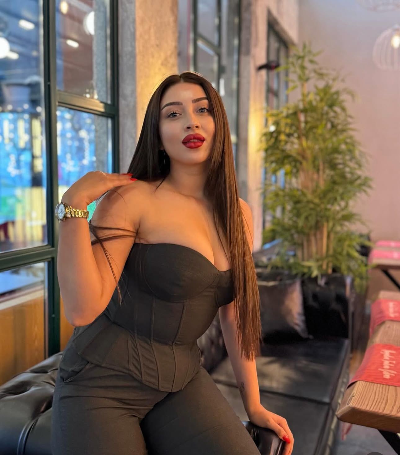 Balıklı Aşkın Gücü Bayan Escort Emel